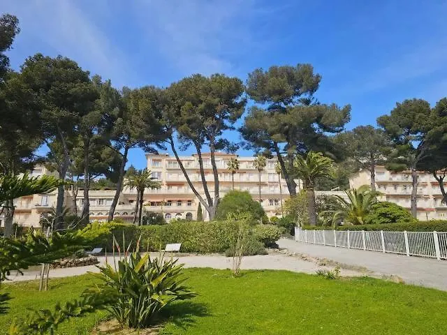 Beautiful In Mont Des Oiseaux Hyeres